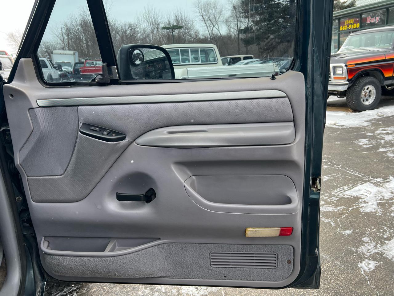 1995 Ford Bronco XLT