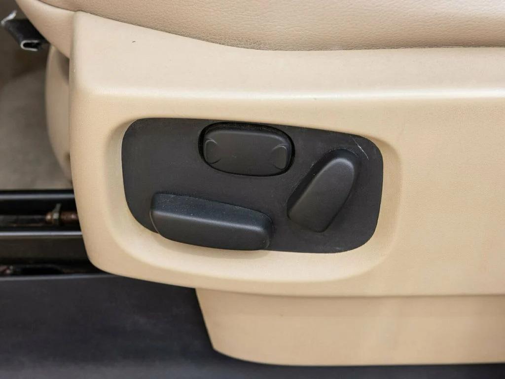 2011 Land Rover LR4 HSE