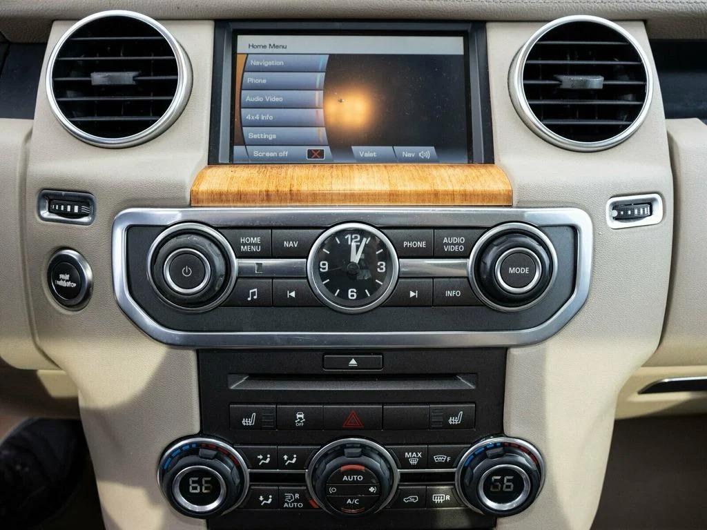 2011 Land Rover LR4 HSE