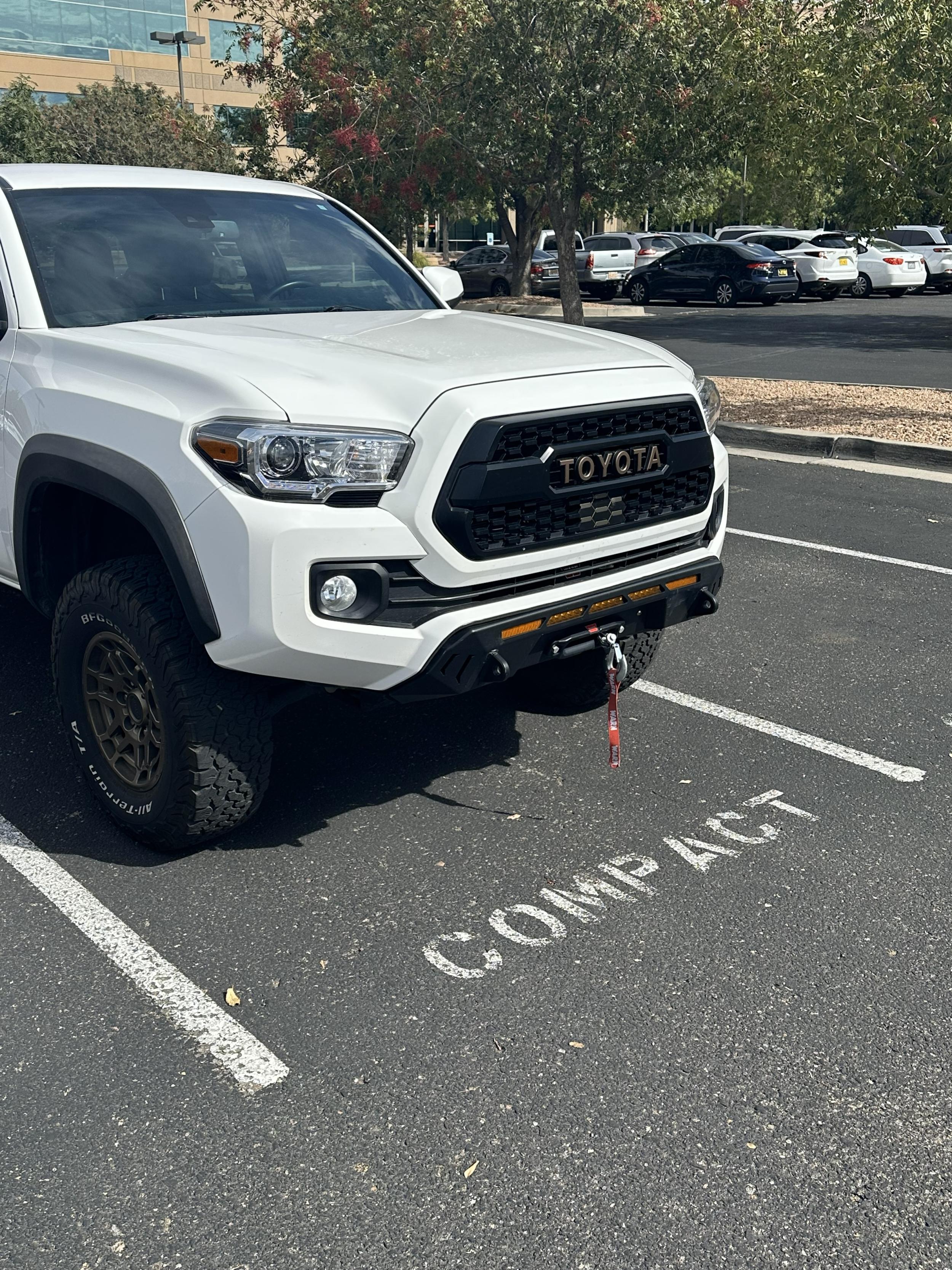 2022 Toyota Tacoma TRD Off-Road - 3