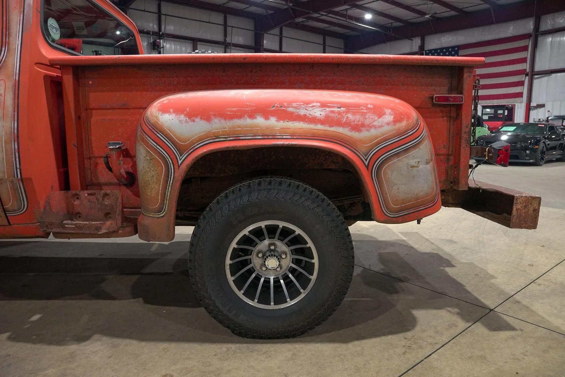 1977 Dodge Power Wagon Custom