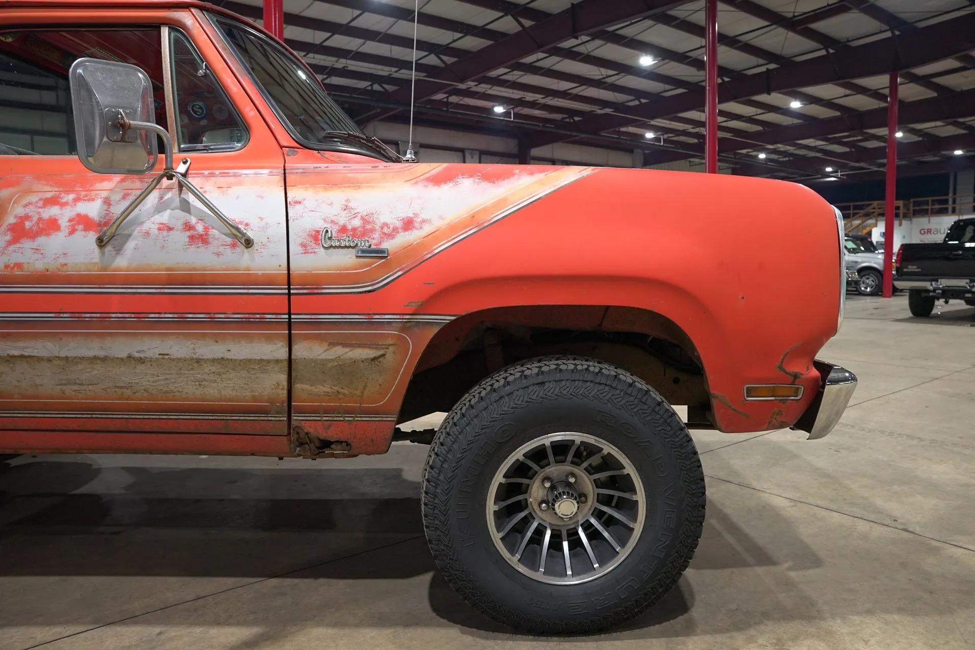 1977 Dodge Power Wagon Custom