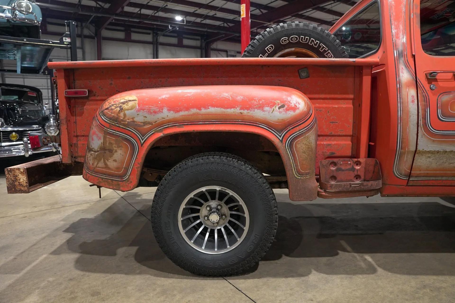 1977 Dodge Power Wagon Custom