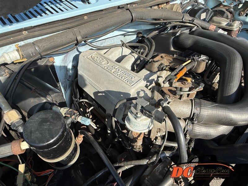 1986 Ford F-150 XLT Lariat