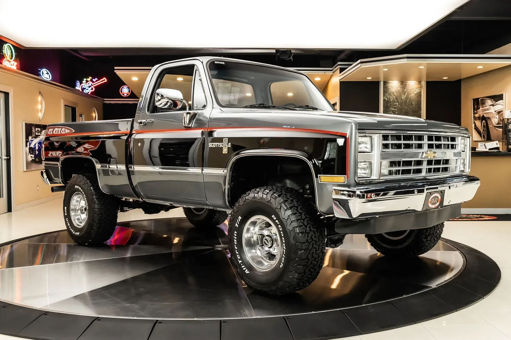 1986 Chevrolet K-10 4×4 Pickup - 4