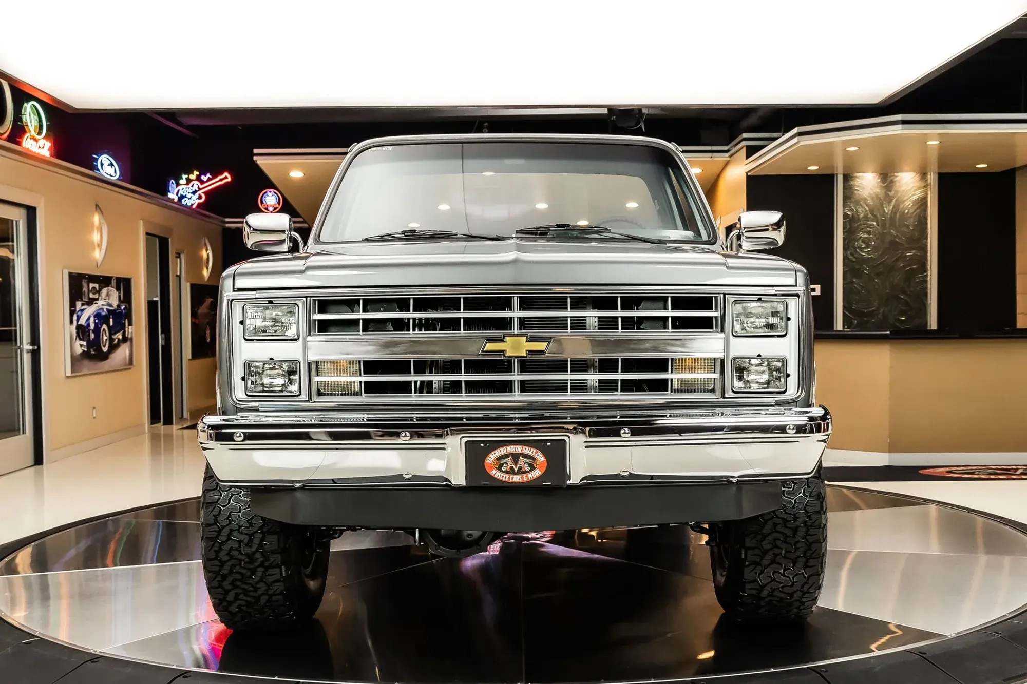 1986 Chevrolet K-10 4×4 Pickup - 2