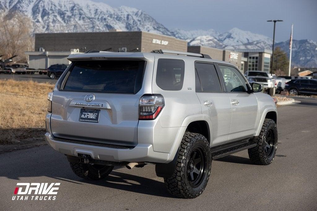 2022 Toyota 4Runner SR5 Premium