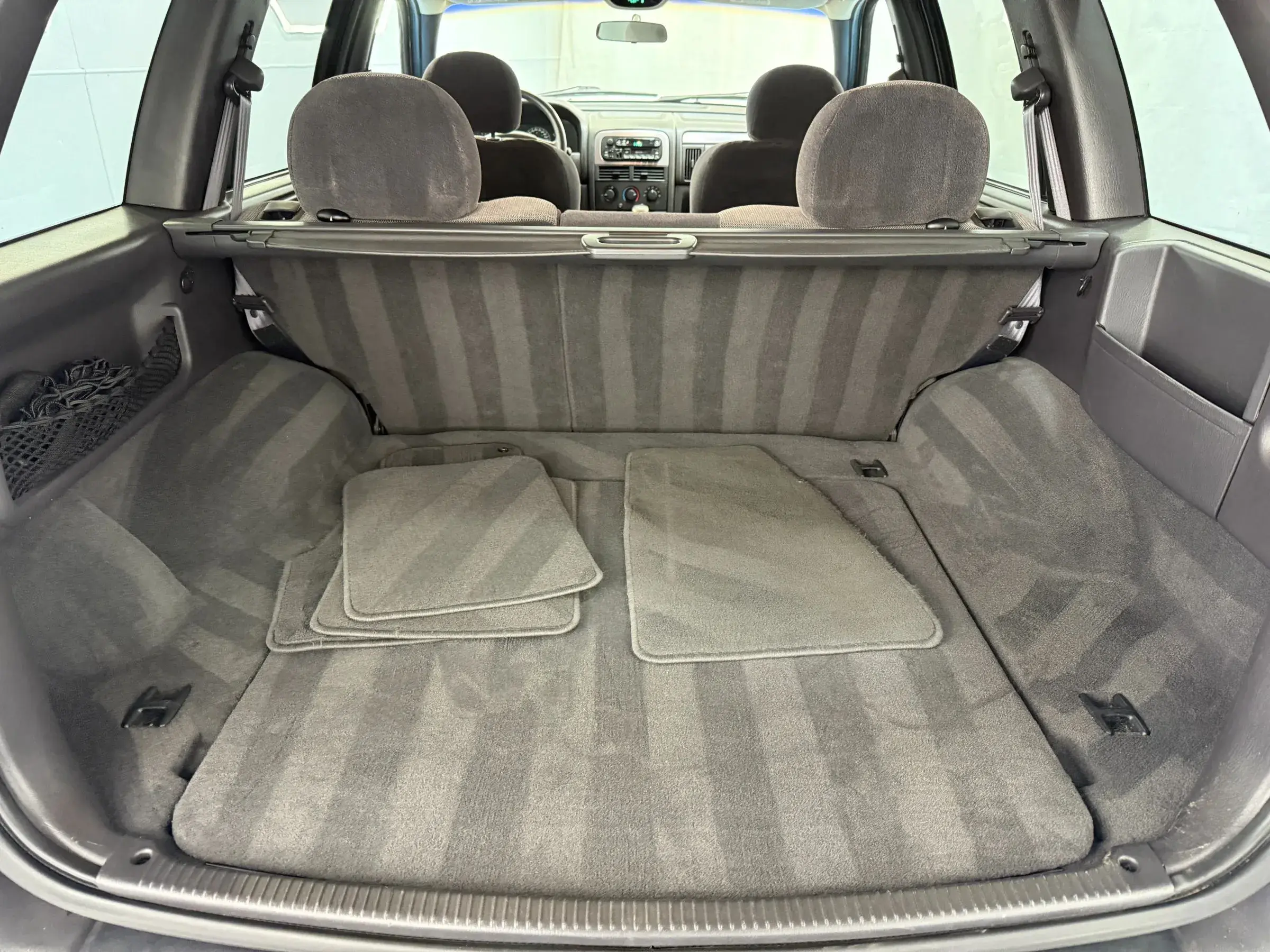 40k-Mile 2001 Jeep Grand Cherokee