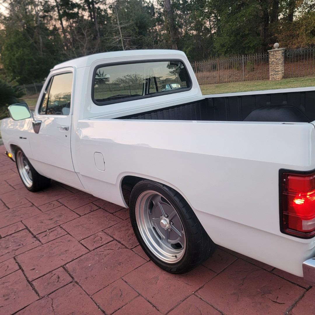 1982 Dodge D150 Resto-Mod - 4