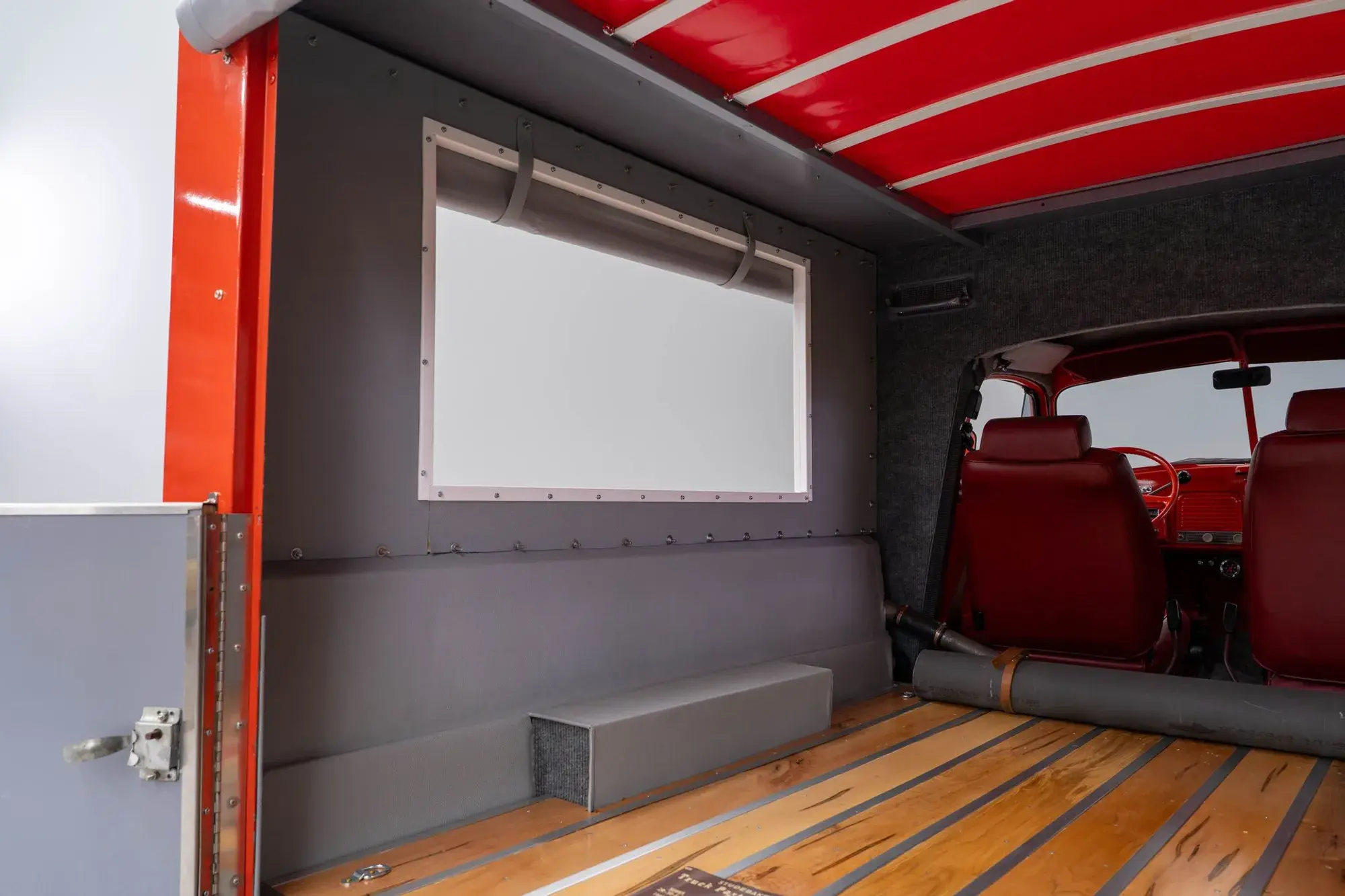 1952 Studebaker 2R5 Cargo Truck