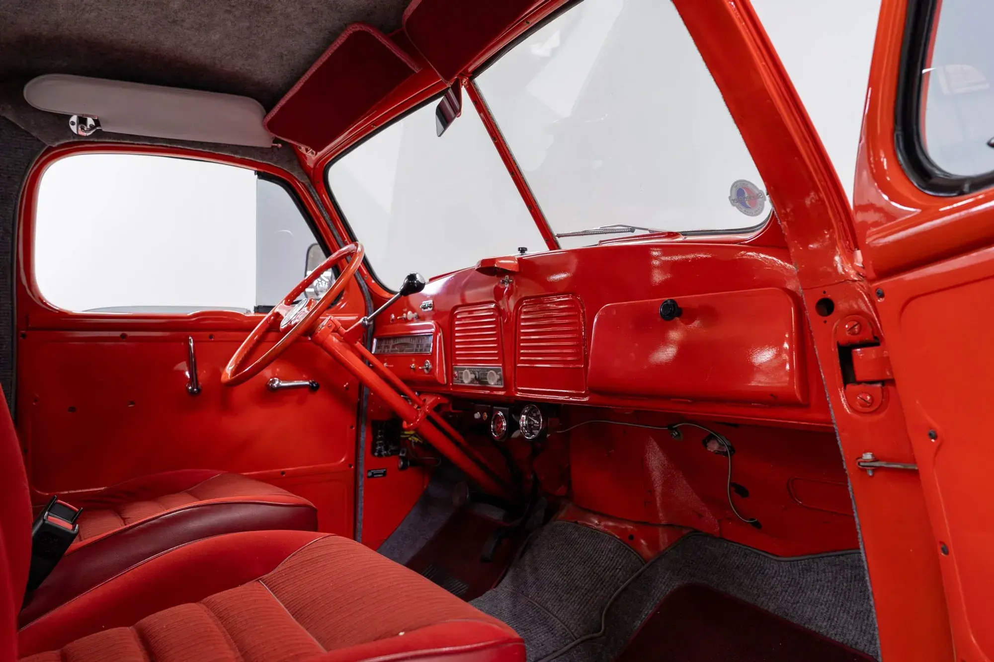 1952 Studebaker 2R5 Cargo Truck