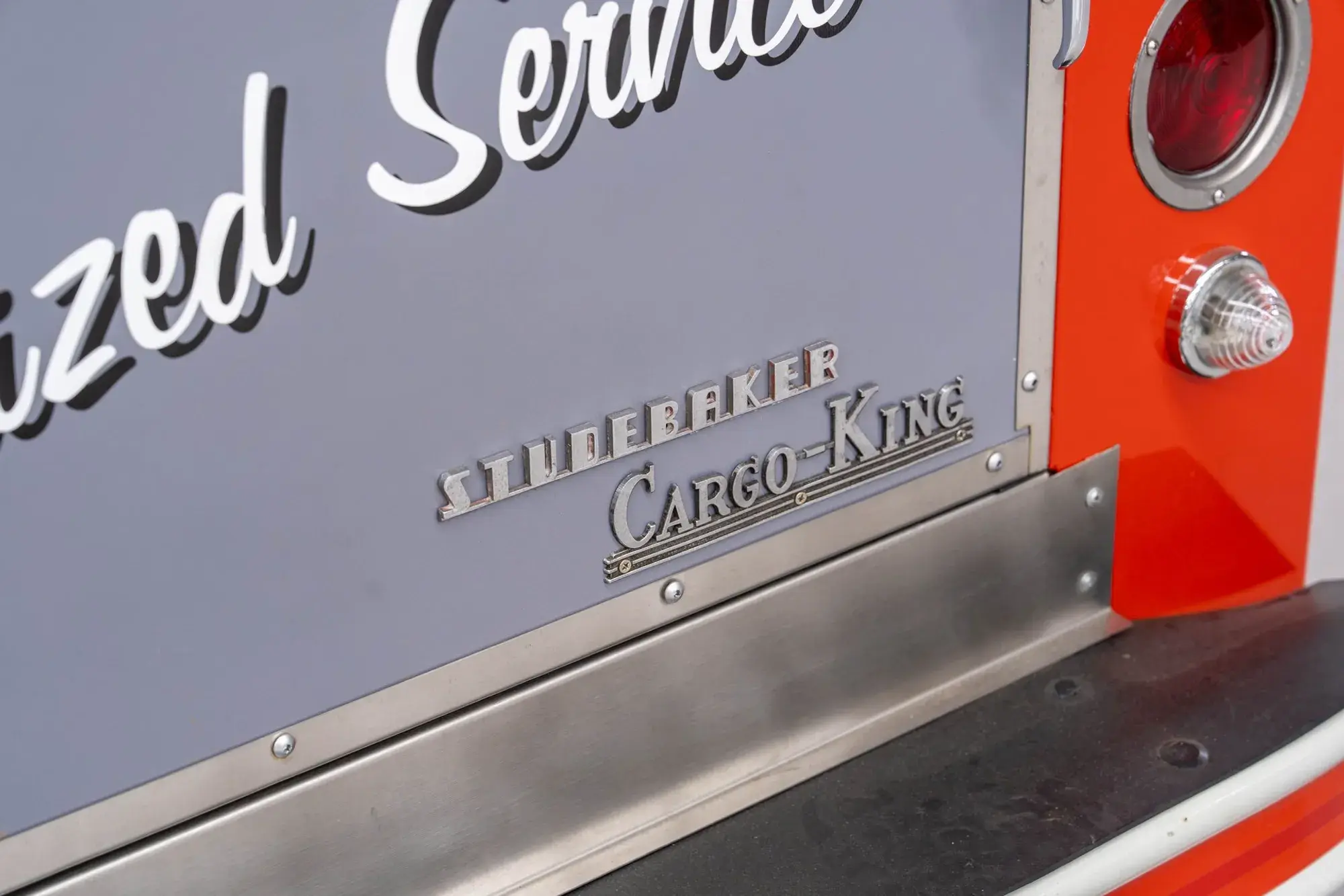 1952 Studebaker 2R5 Cargo Truck