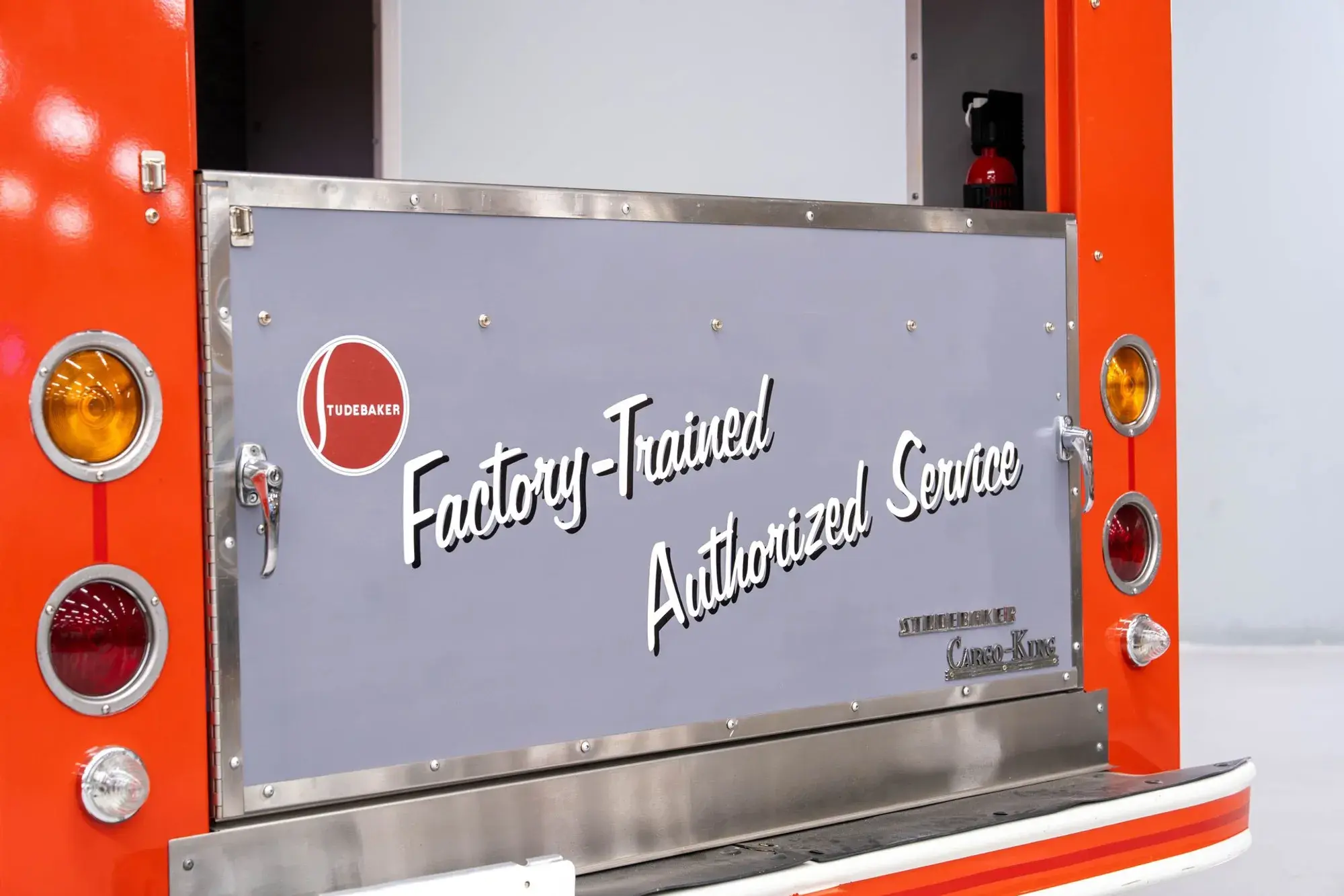 1952 Studebaker 2R5 Cargo Truck