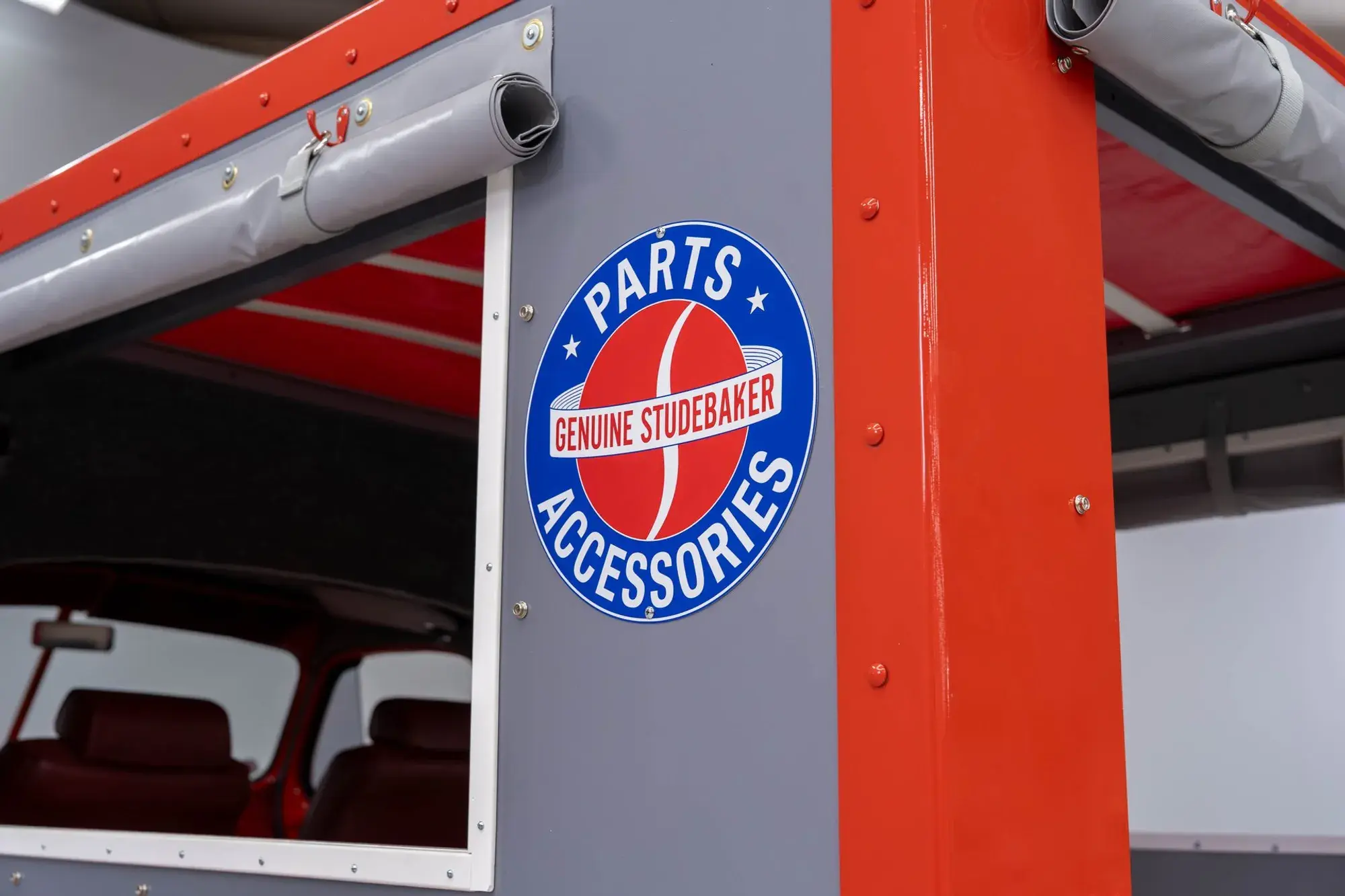 1952 Studebaker 2R5 Cargo Truck