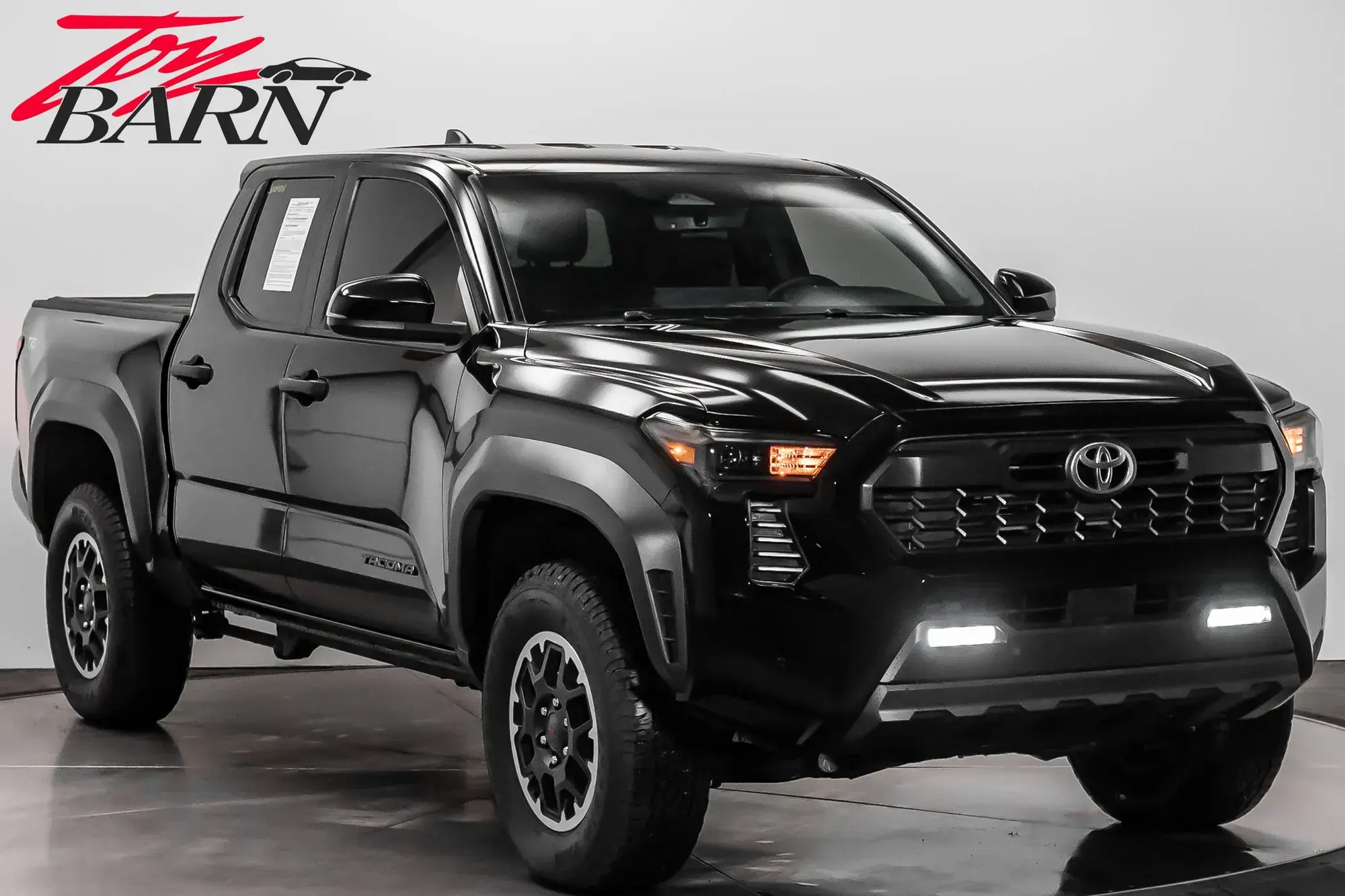 2025 Toyota Tacoma TRD Off Road - 5