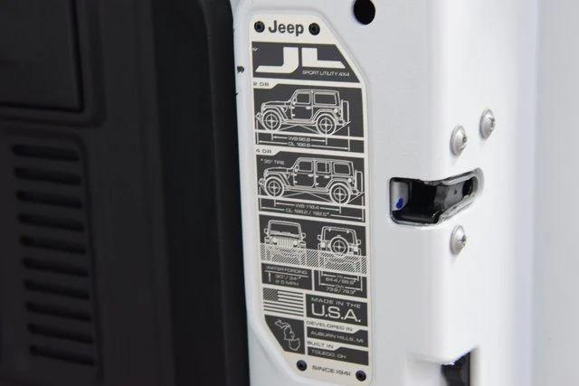 2024 Jeep Wrangler Sahara