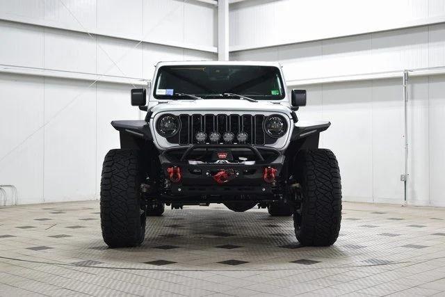 2024 Jeep Wrangler Rubicon - 5
