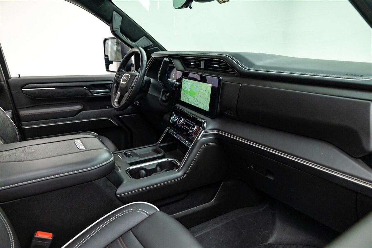 2025 GMC Sierra 2500HD AT4X