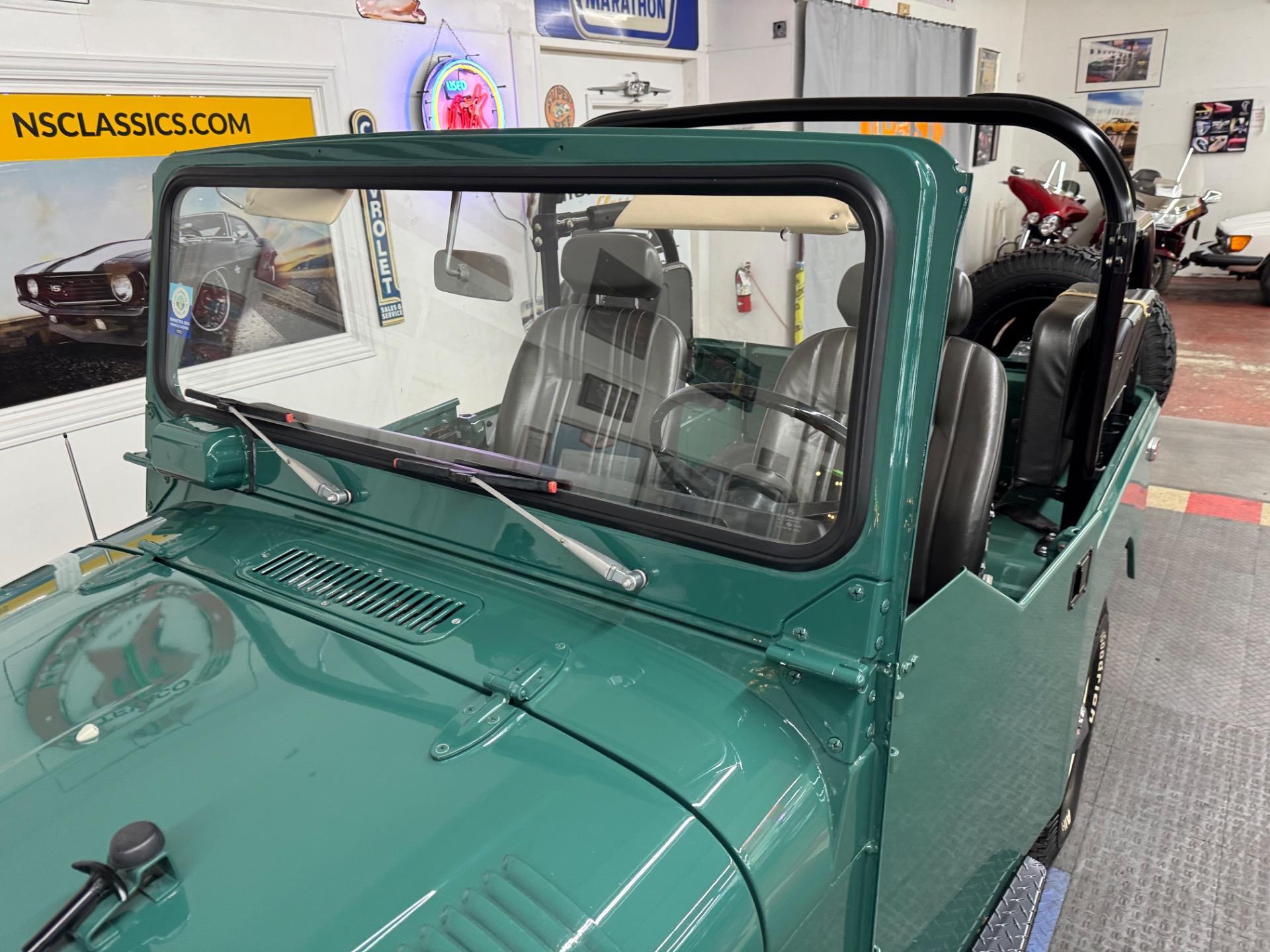 1976 Toyota Land Cruiser FJ40
