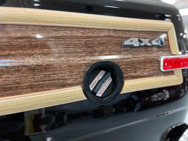 1990 Jeep Grand Wagoneer