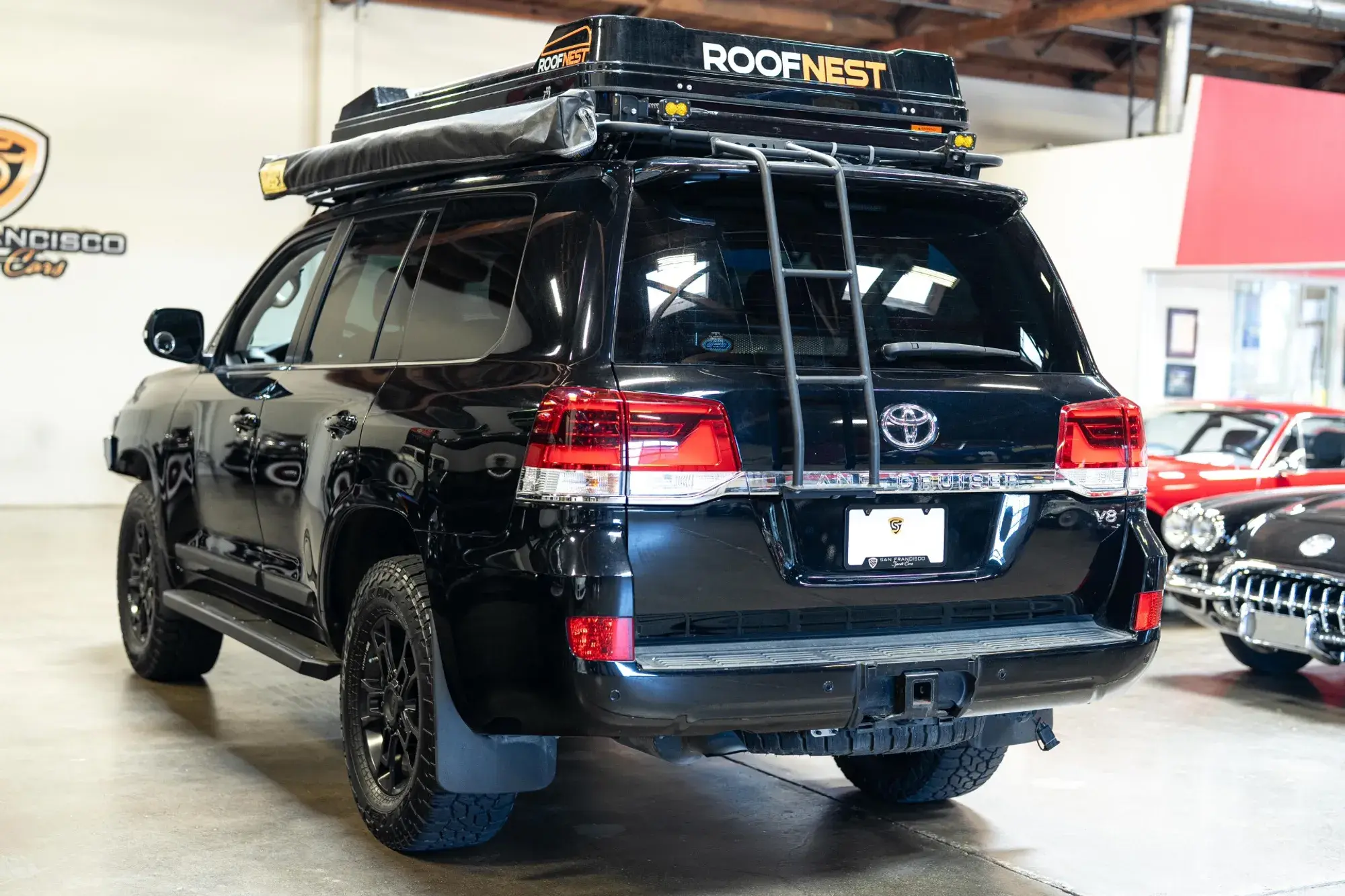 2019 Toyota Land Cruiser - 4