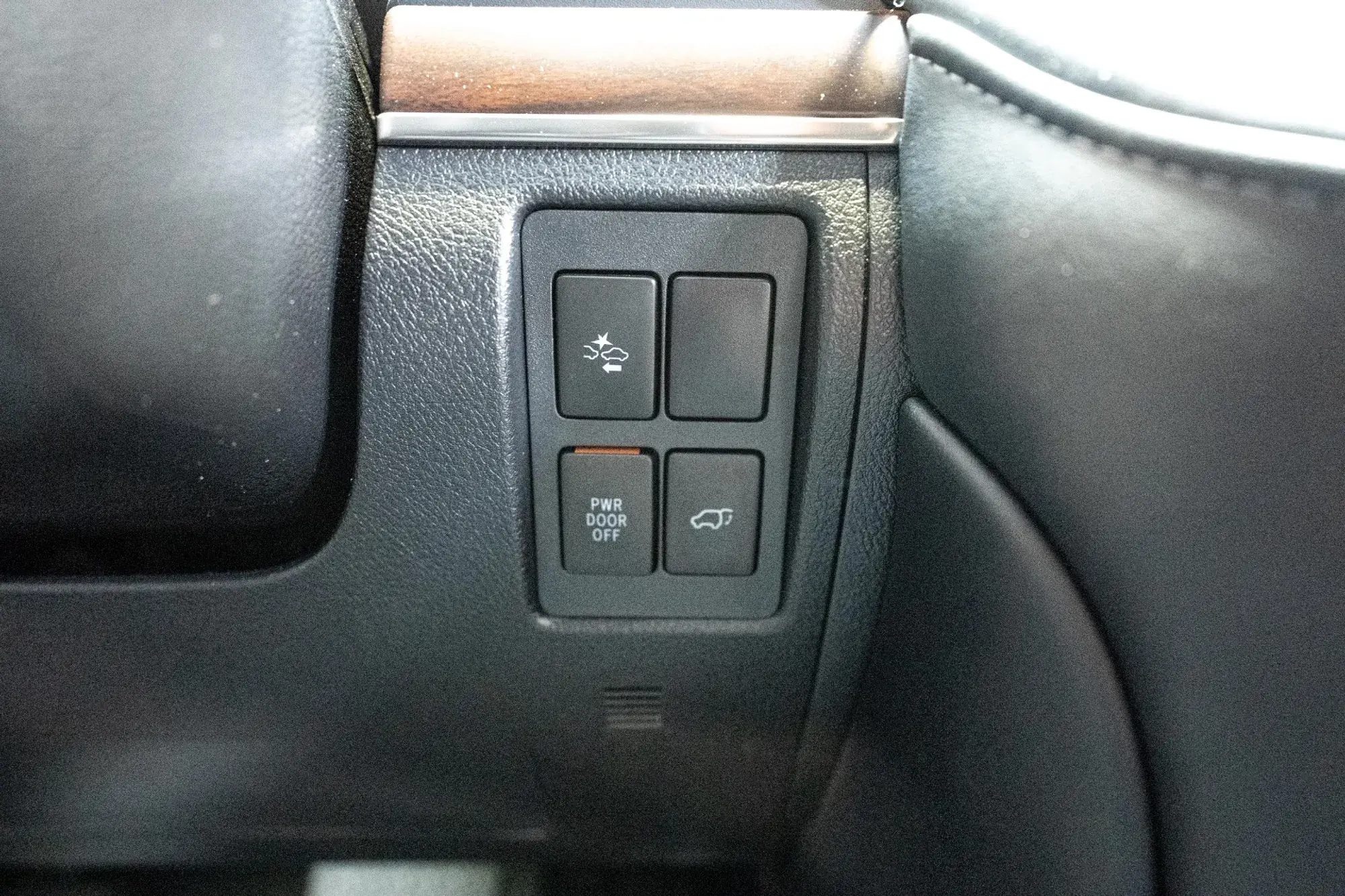 2019 Toyota Land Cruiser