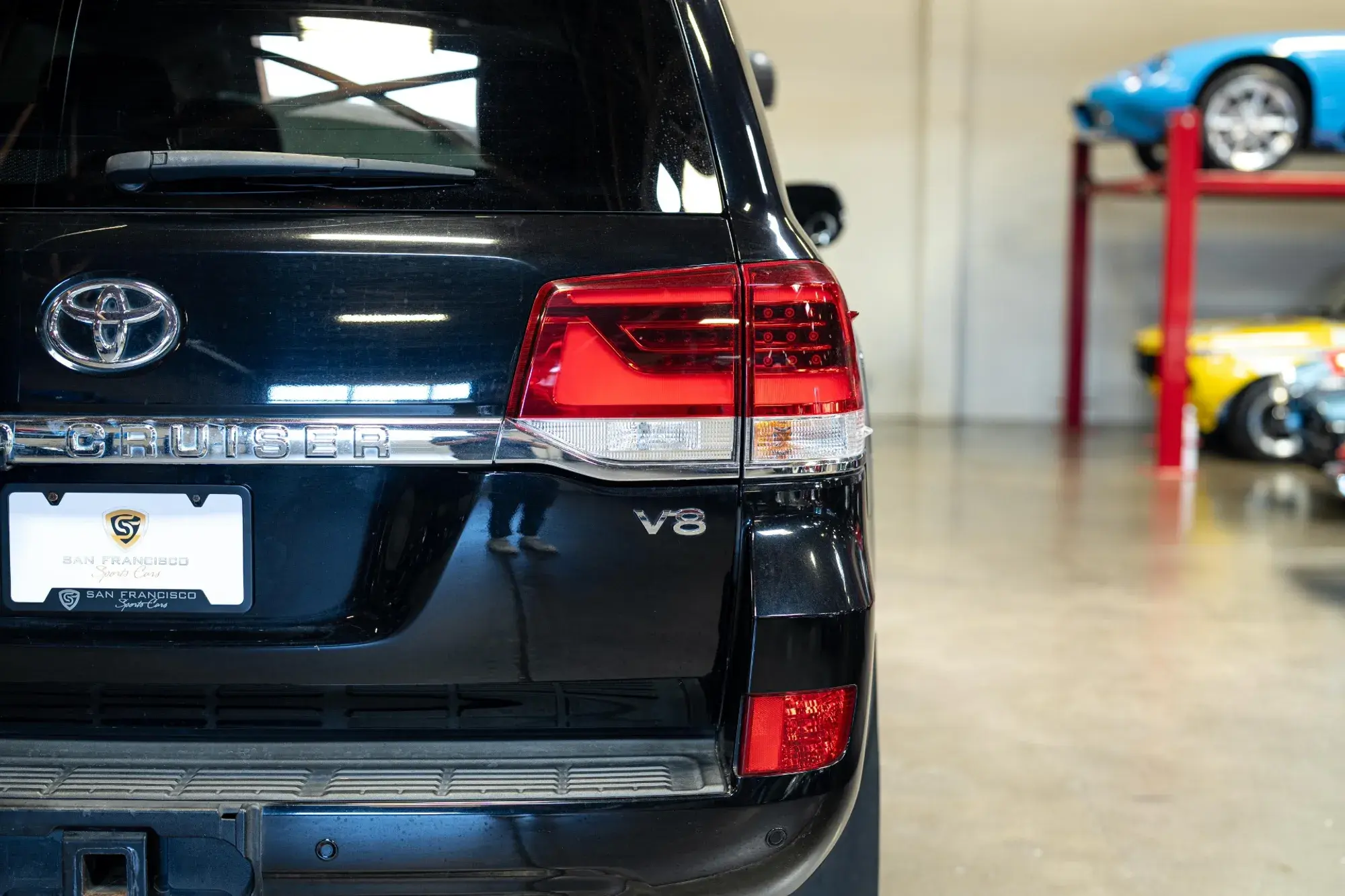 2019 Toyota Land Cruiser