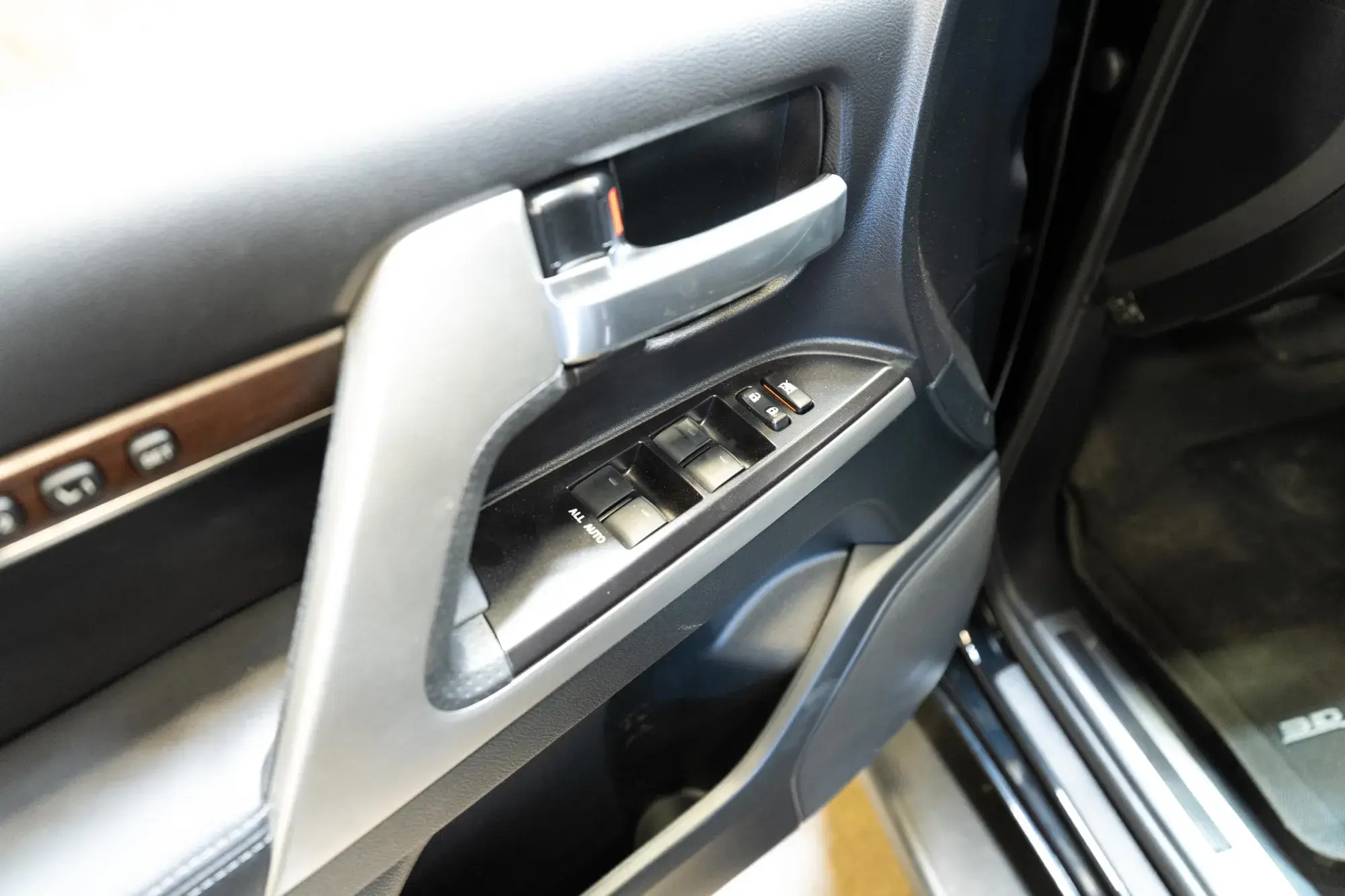 2019 Toyota Land Cruiser