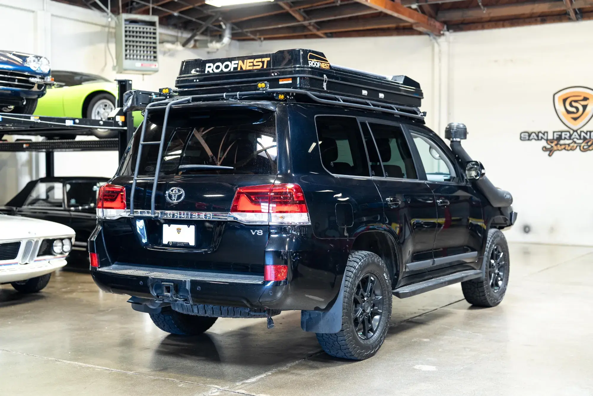 2019 Toyota Land Cruiser