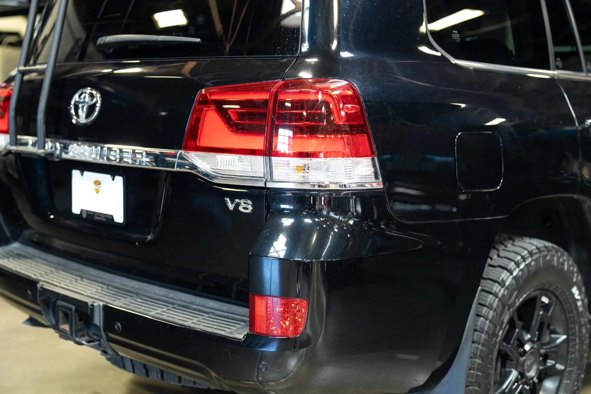 2019 Toyota Land Cruiser