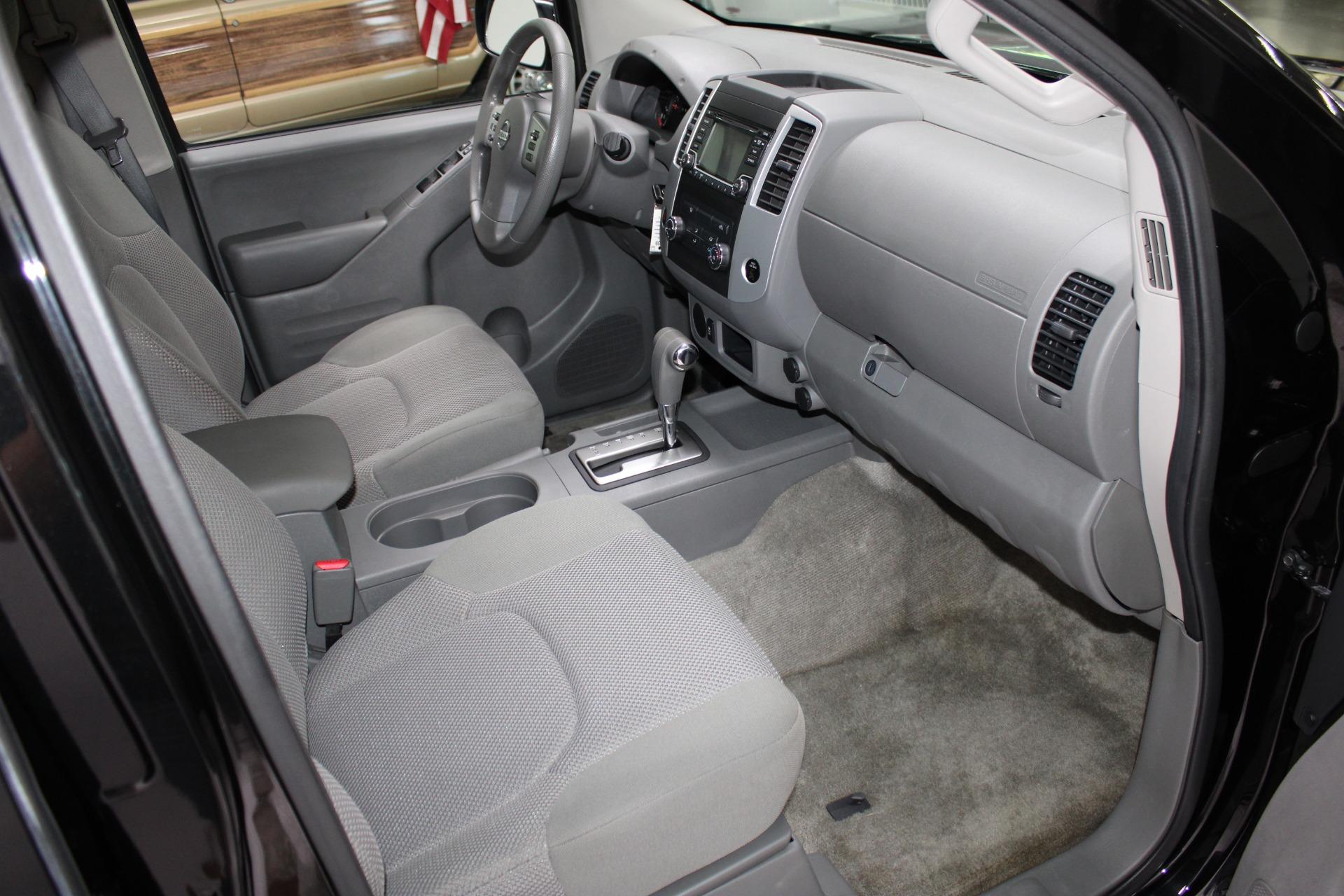 2016 Nissan Frontier SV