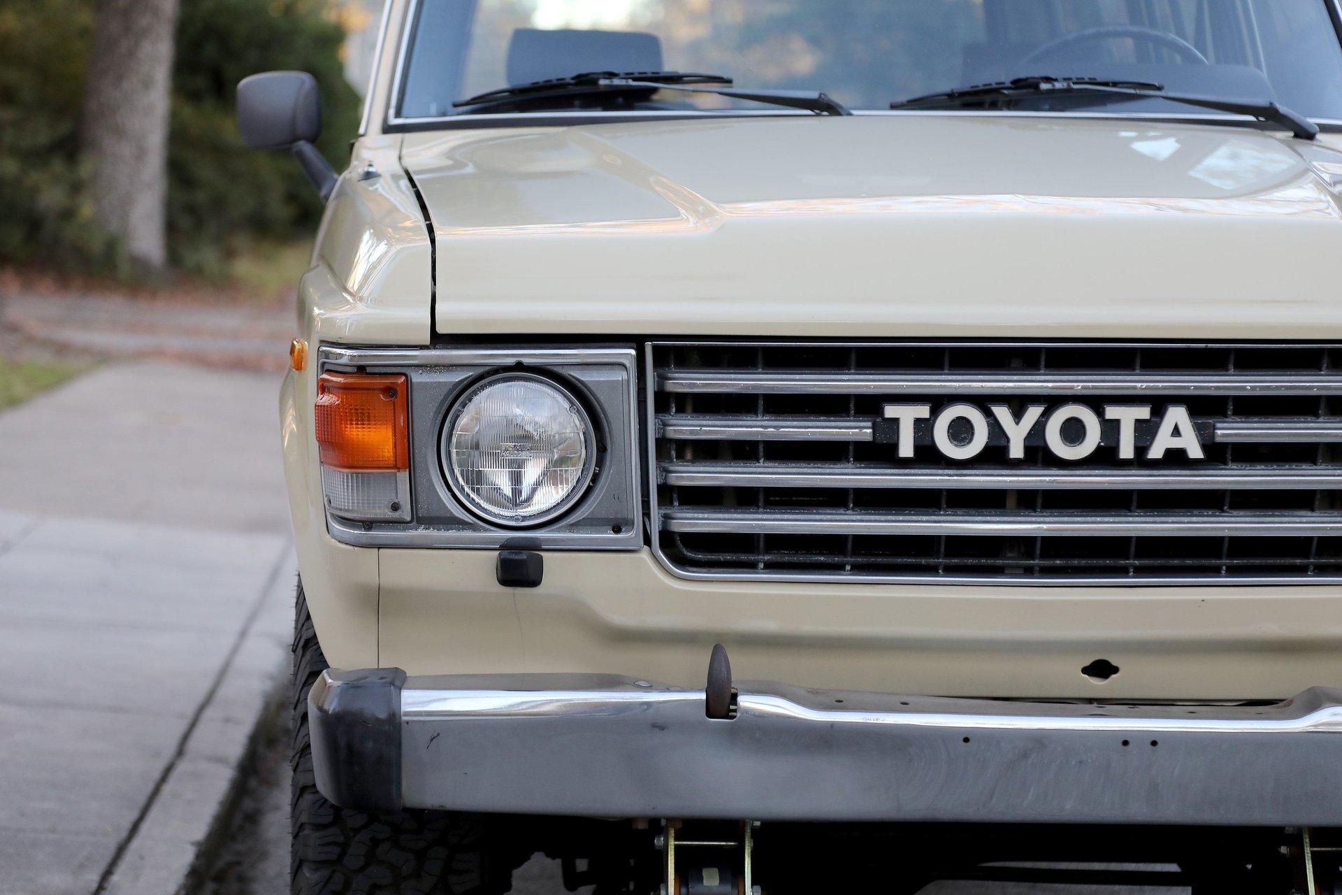 1985 Toyota Land Cruiser FJ60