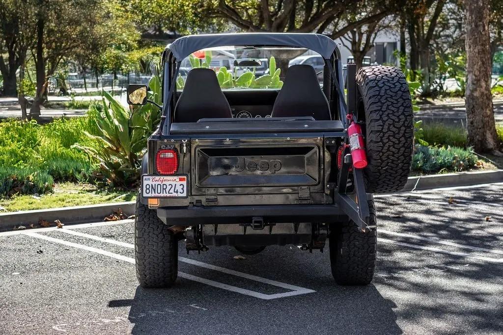 1985 Jeep CJ-7
