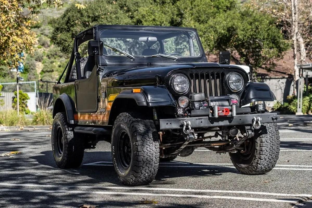 1985 Jeep CJ-7 - 4