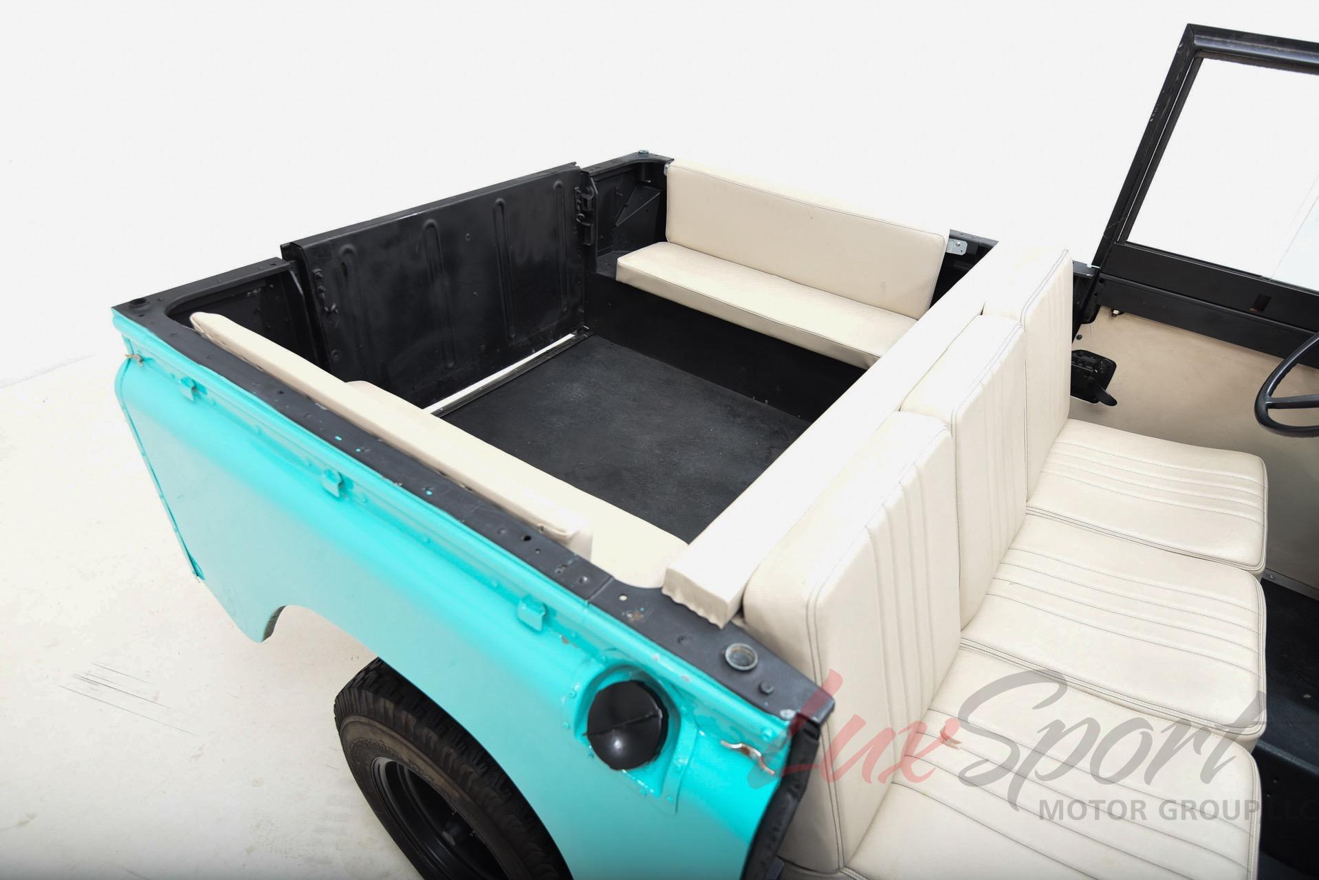 1967 Land Rover Series IIA