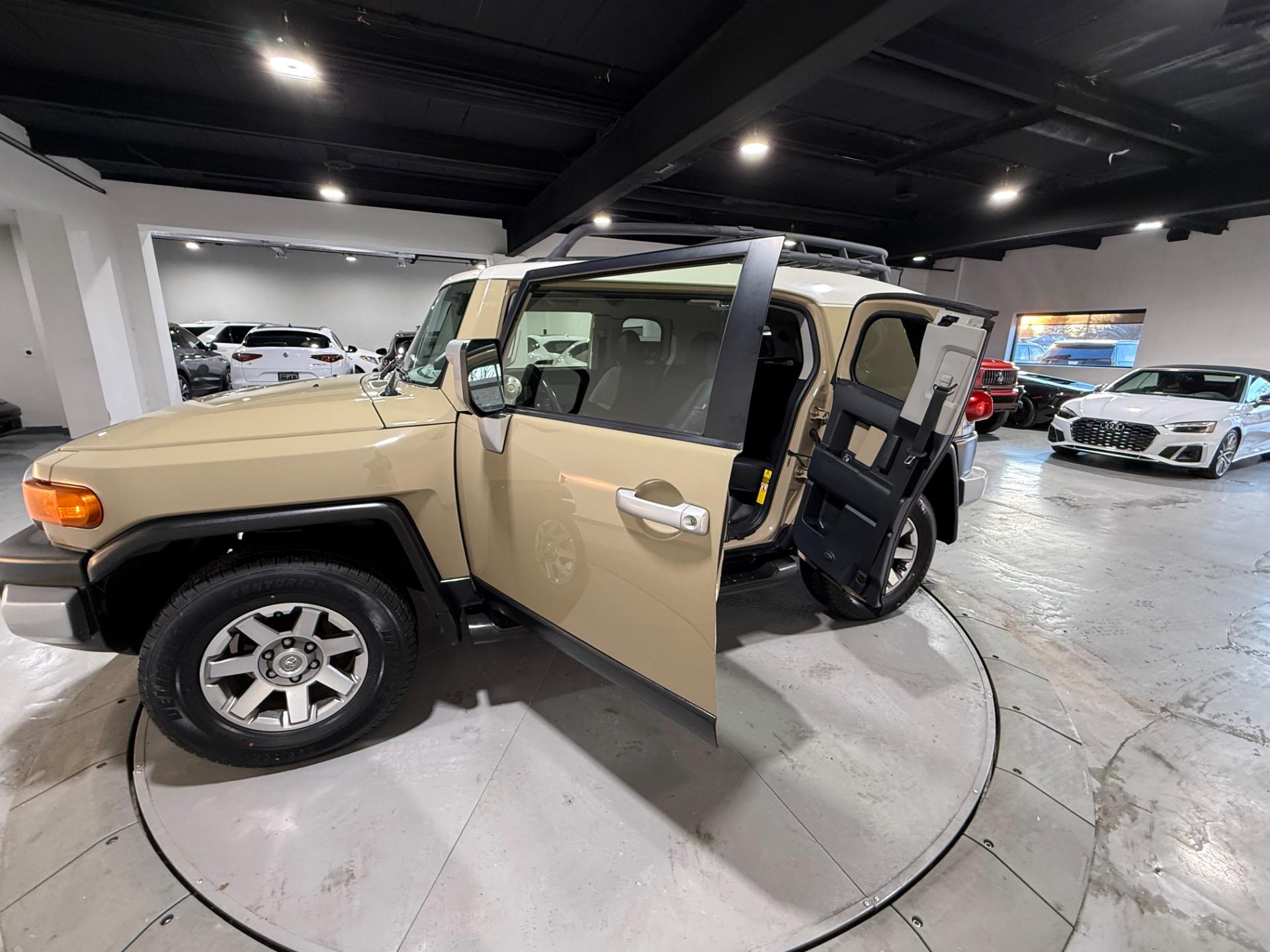 2014 Toyota FJ Cruiser