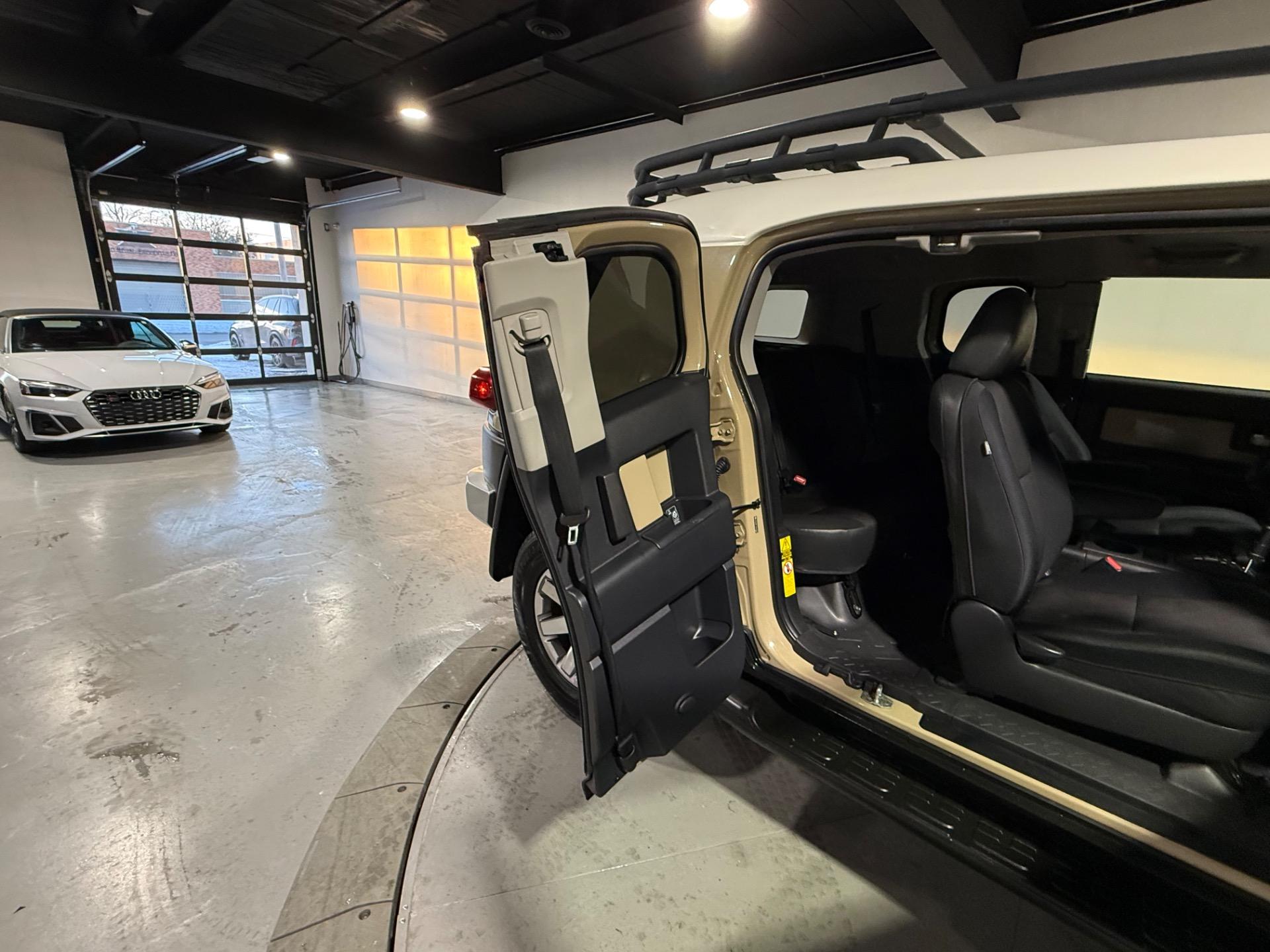 2014 Toyota FJ Cruiser