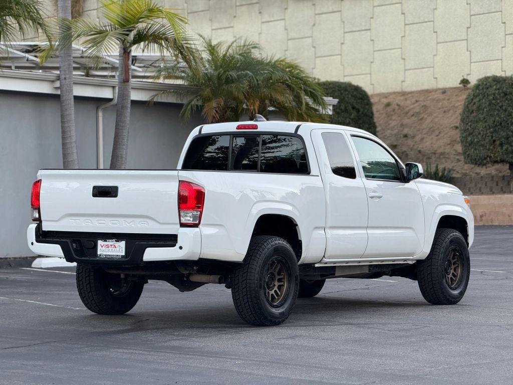 2022 Toyota Tacoma SR5 - 5