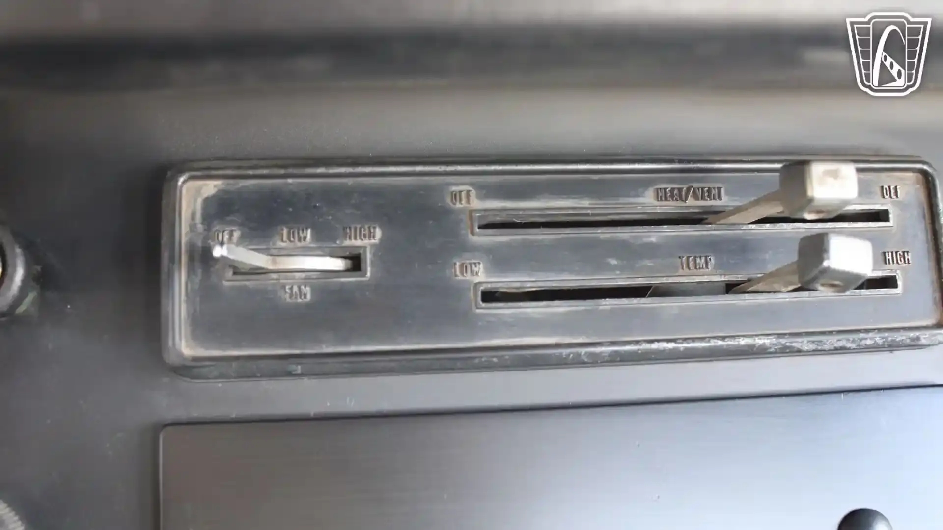 1971 Dodge Power Wagon 4x4 Flatbed