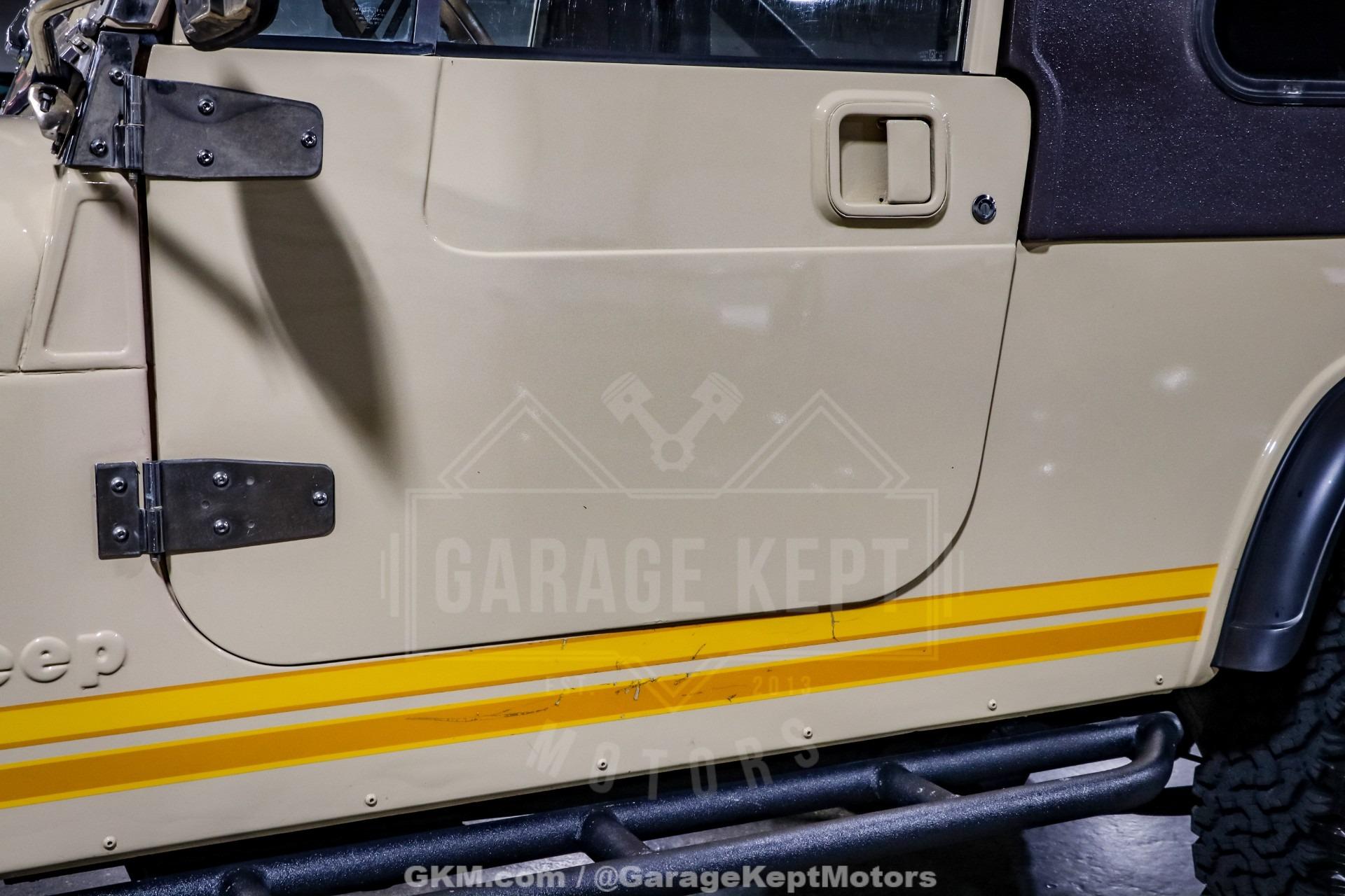 1982 Jeep CJ-8 Scrambler