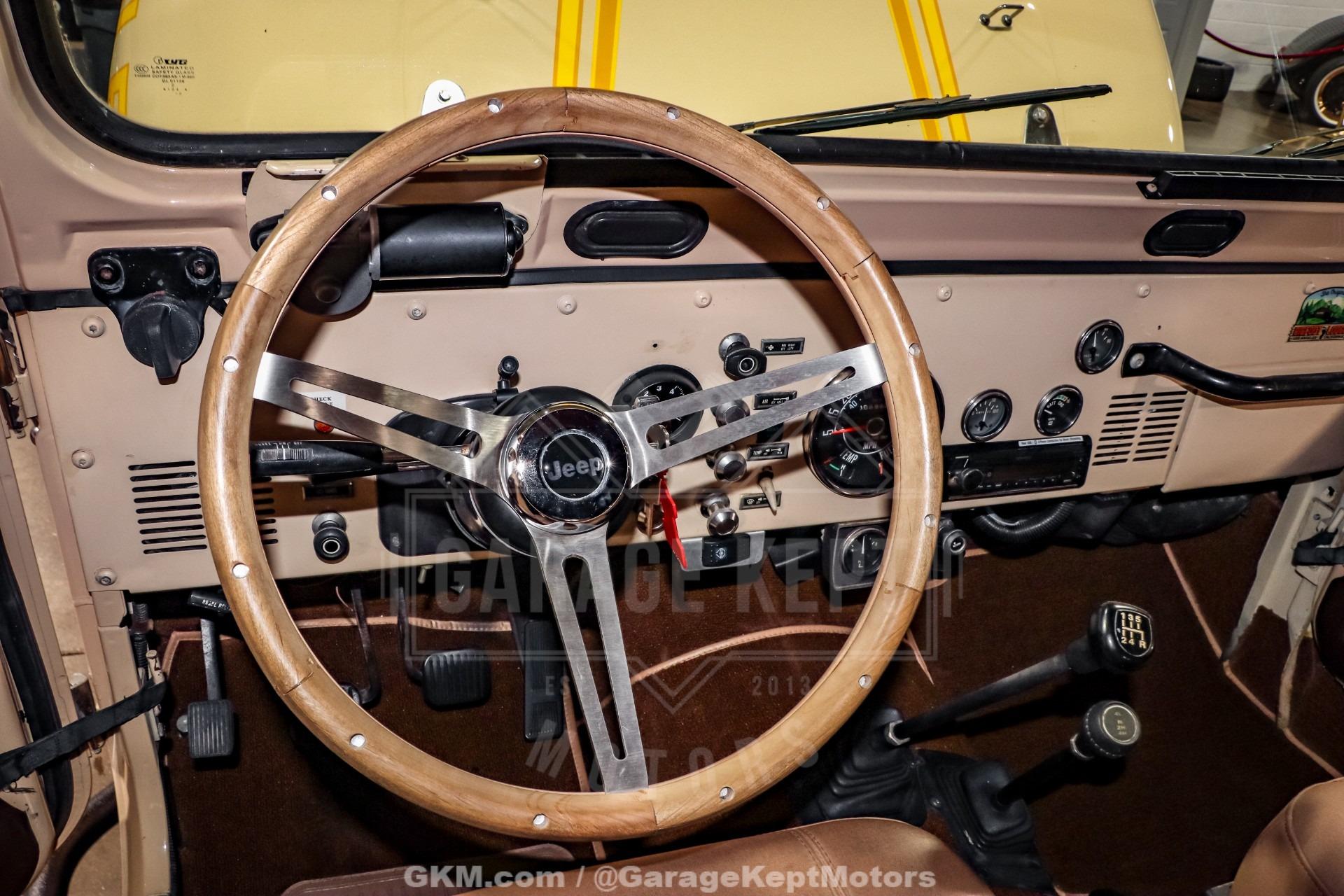 1982 Jeep CJ-8 Scrambler