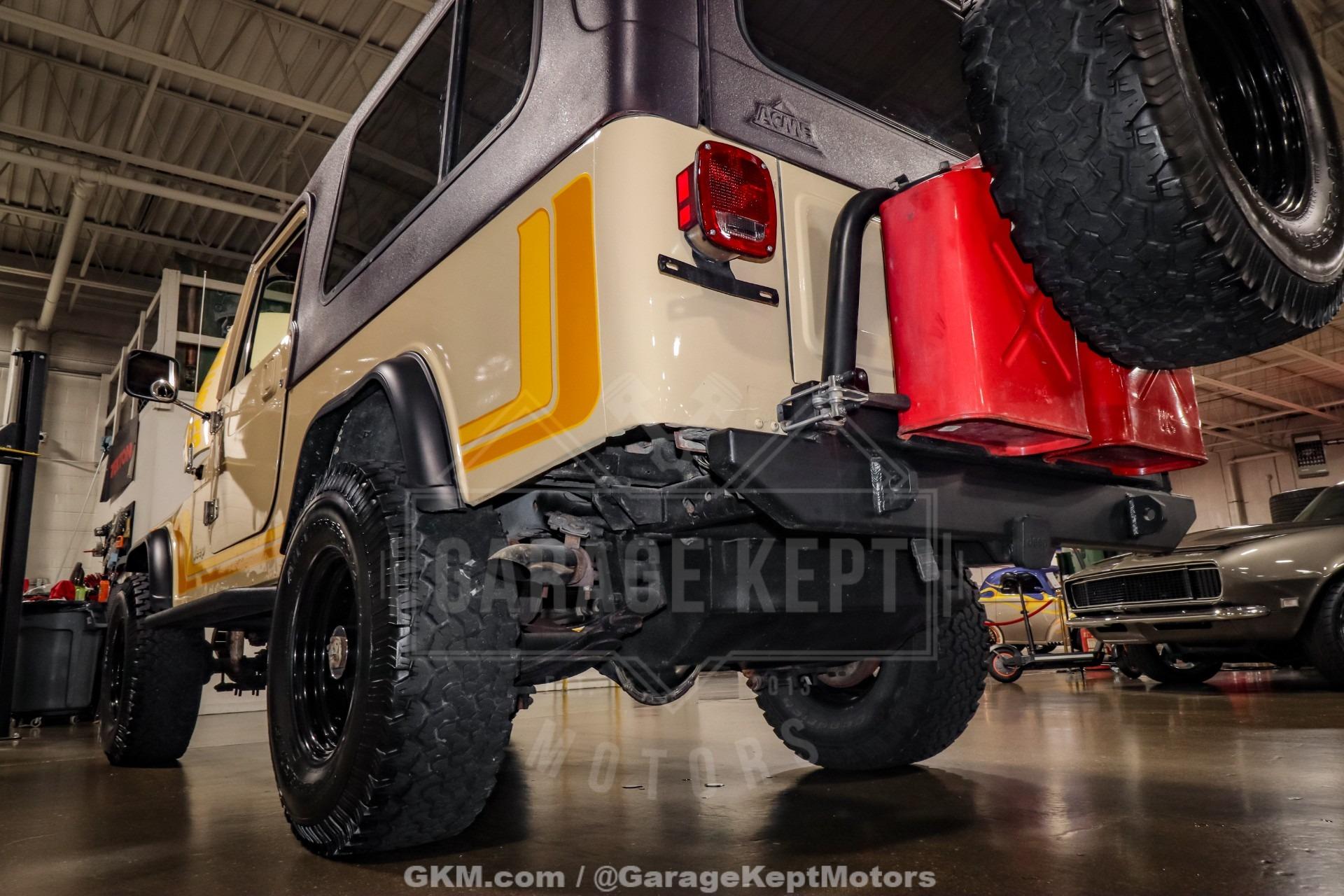 1982 Jeep CJ-8 Scrambler