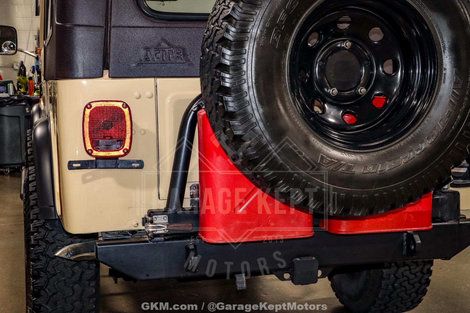 1982 Jeep CJ-8 Scrambler