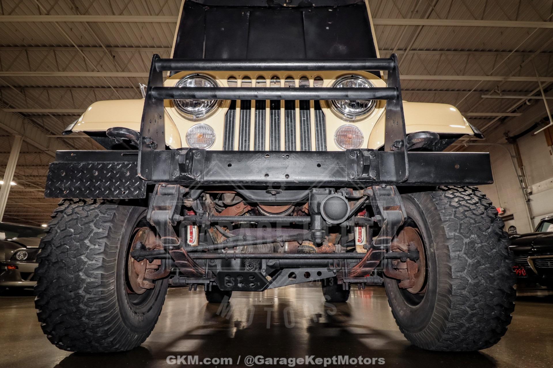 1982 Jeep CJ-8 Scrambler
