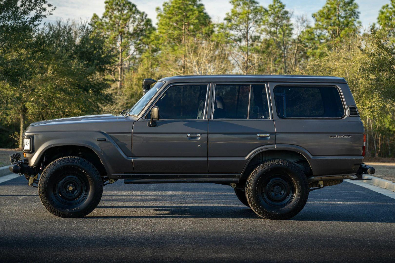 1988 Toyota Land Cruiser HJ61 - 3