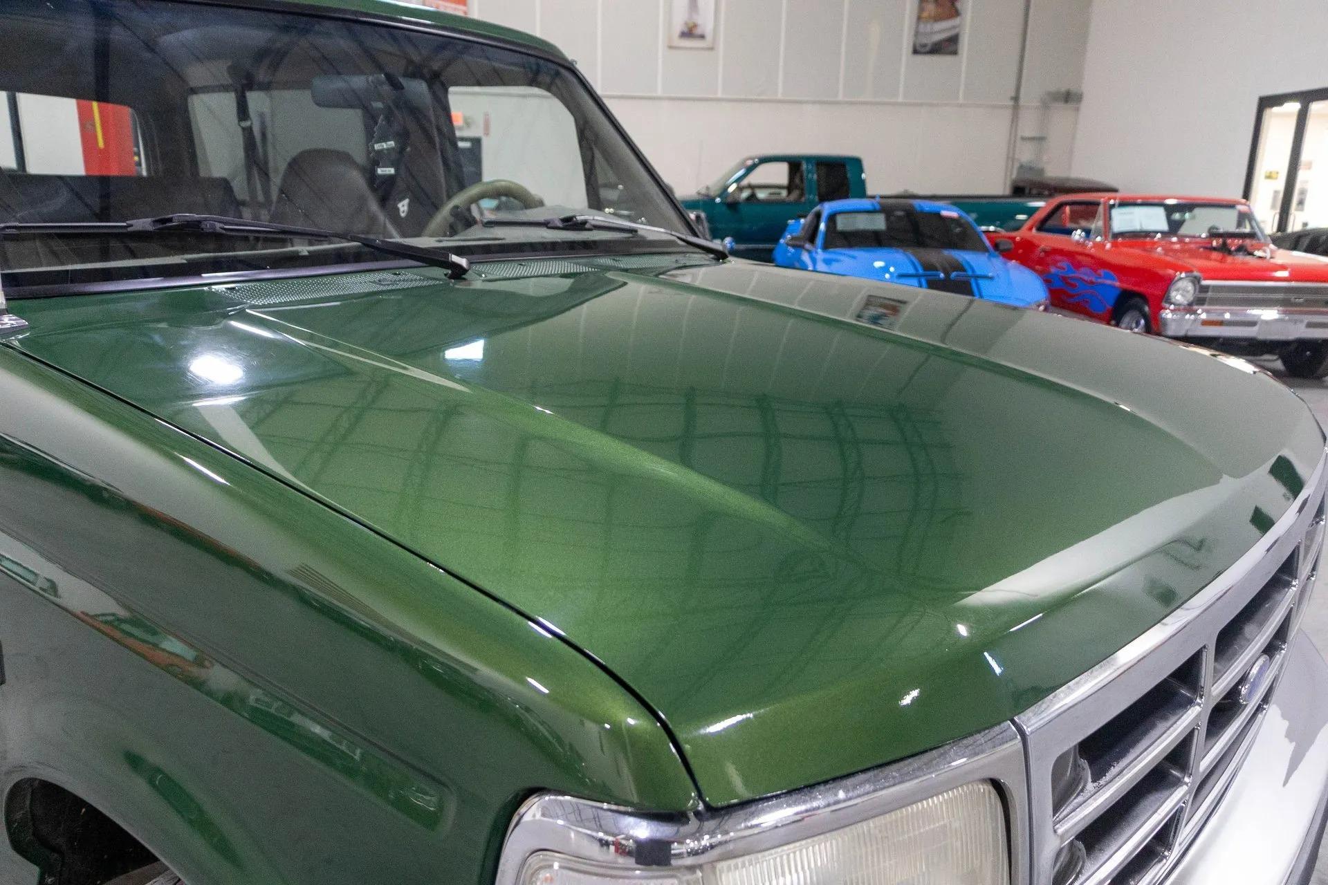 1995 Ford Bronco XLT