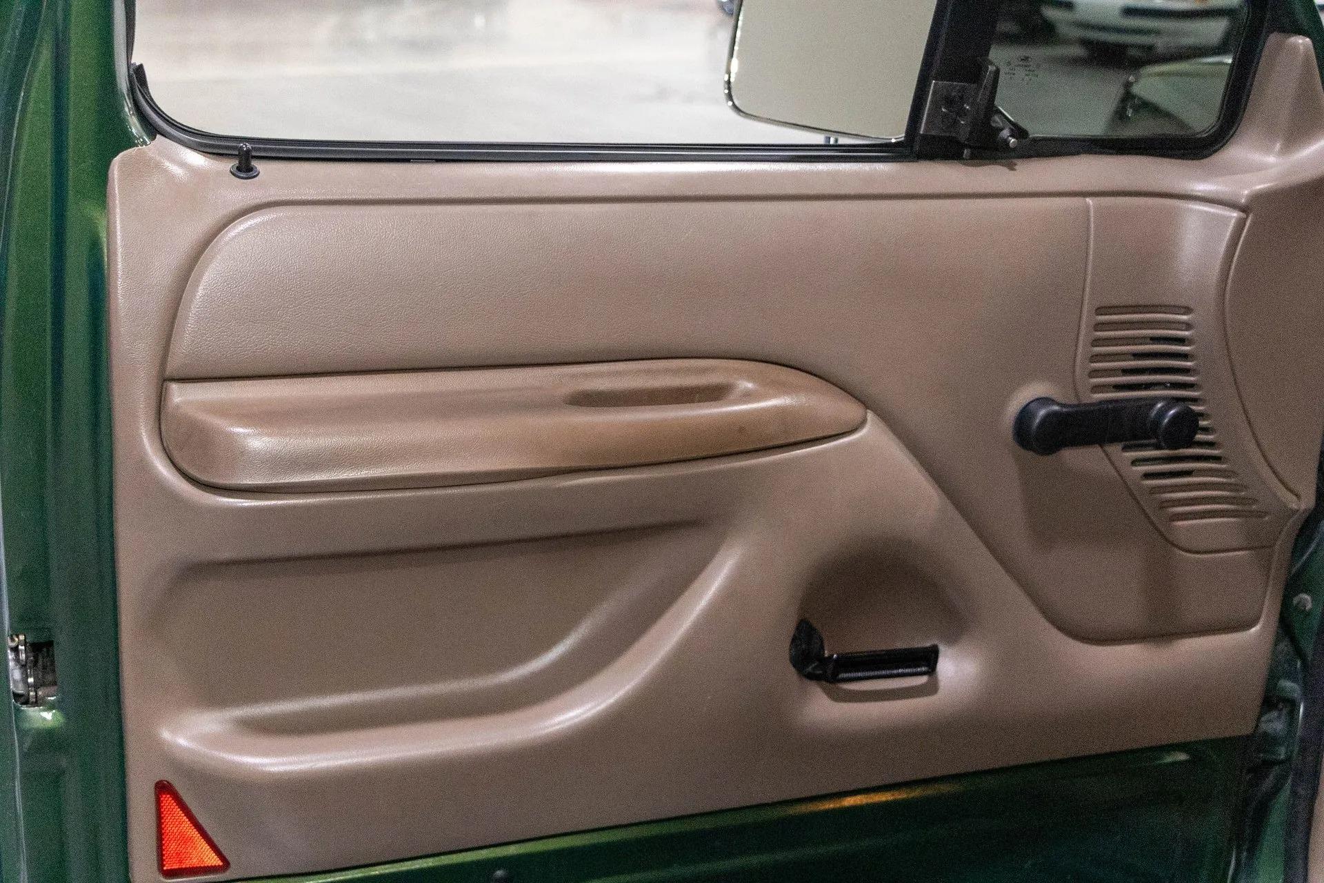 1995 Ford Bronco XLT