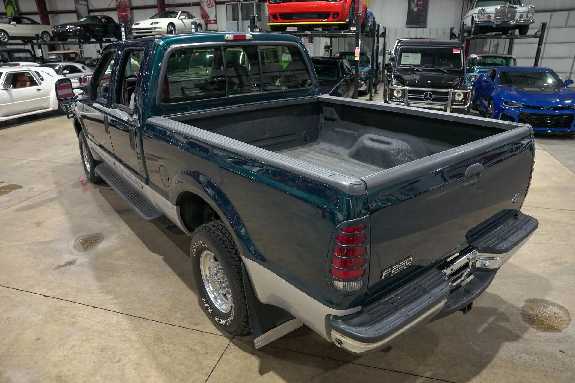 1999 Ford F-250 Super Duty XLT