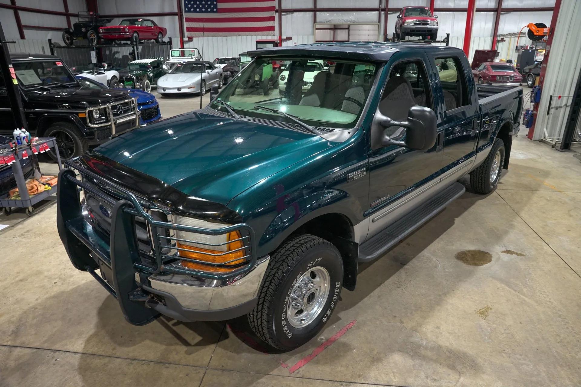 1999 Ford F-250 Super Duty XLT - 4