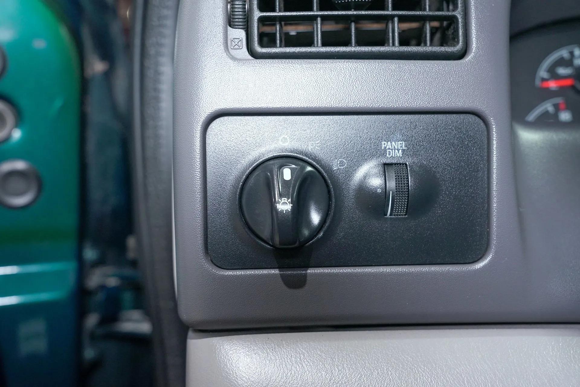 1999 Ford F-250 Super Duty XLT